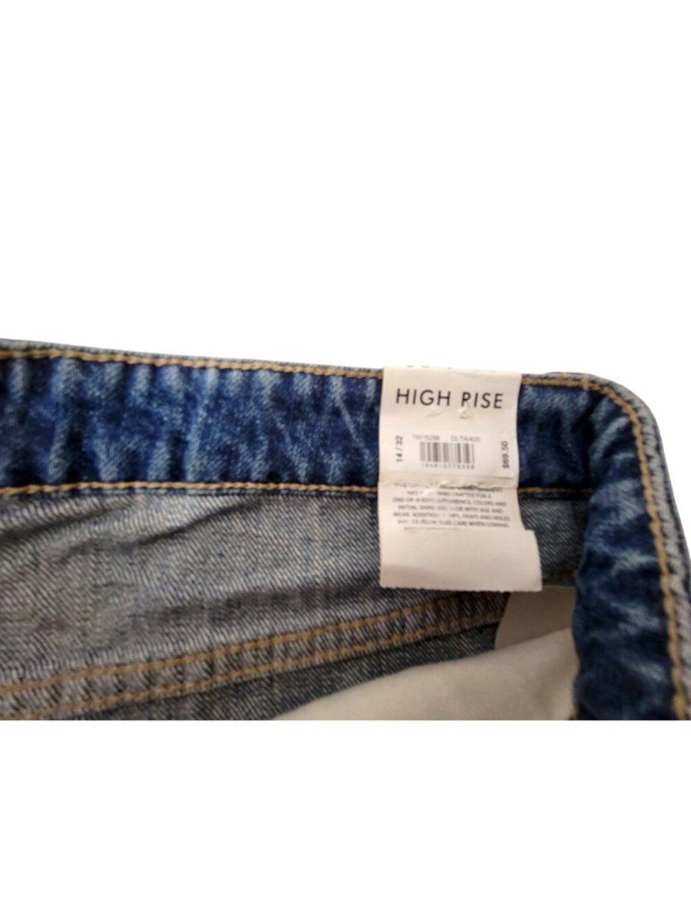Lucky Brand High Rise Destroyed Denim Bermuda Shorts NWT - Picture 3 of 8
